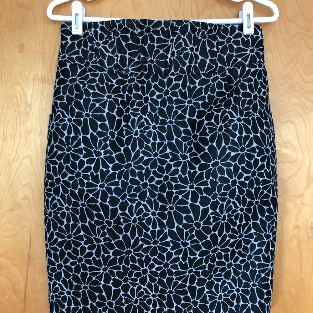 Floral pencil skirt